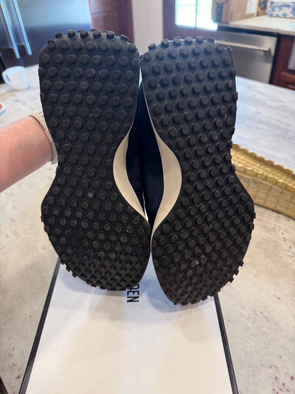 Steve Madden Navy and White Women’s Campo Sneaker Sz 9 - Picture 7 of 16